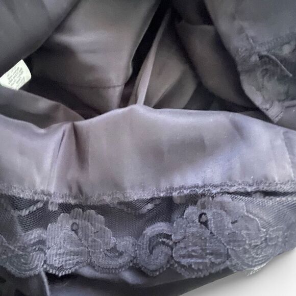 TRINA TURK Elegant Fully Lined Black Dress, 2 Front Cutouts, Back Zipper, Size 6 - Picture 9 of 9